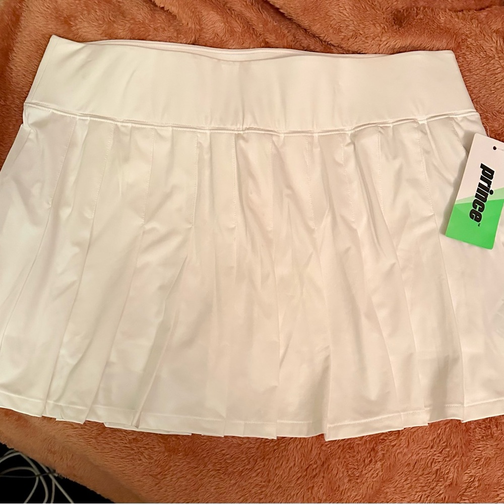 NWT Prince Women's Classic White Skort